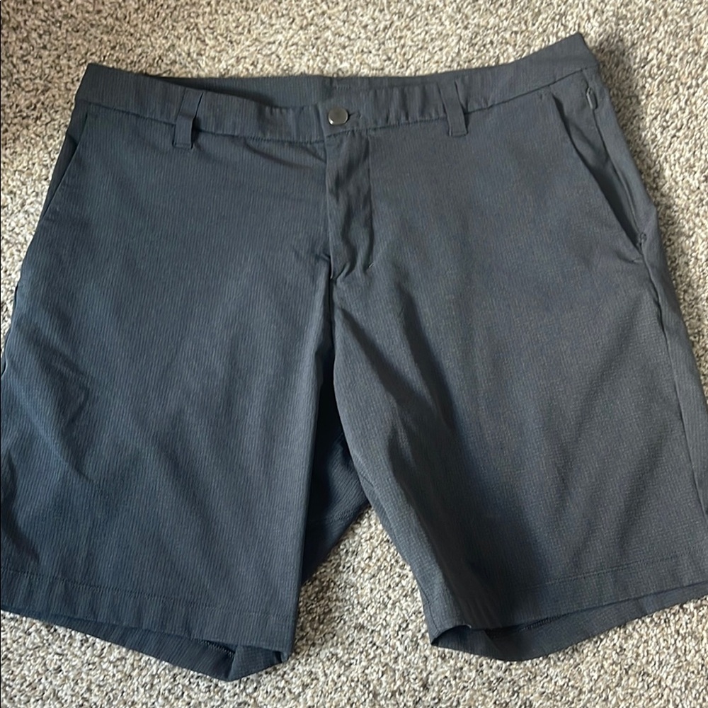 lululemon athletica Men's Charcoal Shorts